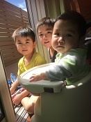 よしかた生まれの３兄弟